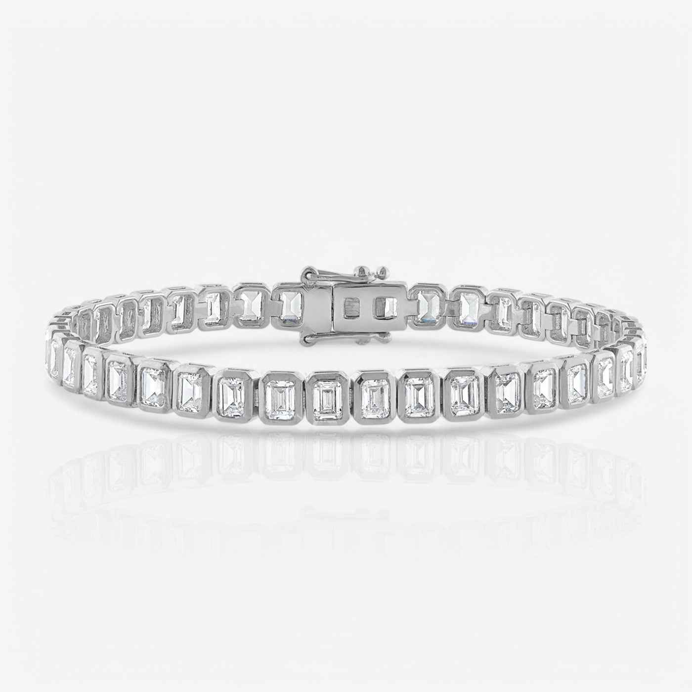 Lab Grown Emerald Bezel-Set Diamond Tennis Bracelet