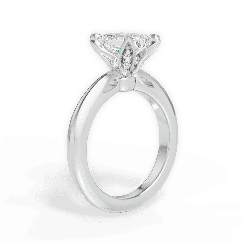 14kt White Gold/18kt White Gold/Platinum/emerald/front