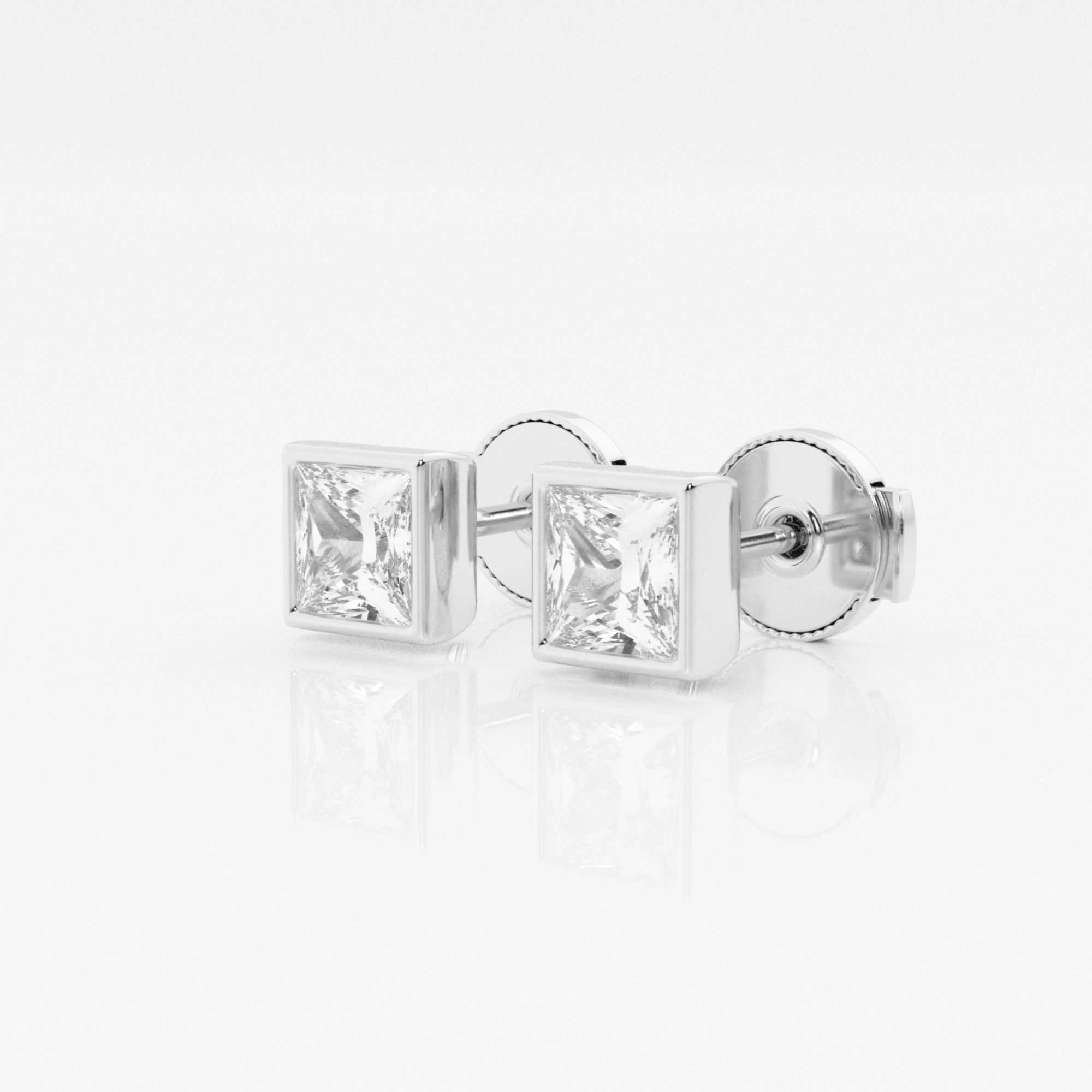 14kt White Gold/18kt White Gold/Platinum/princess/side