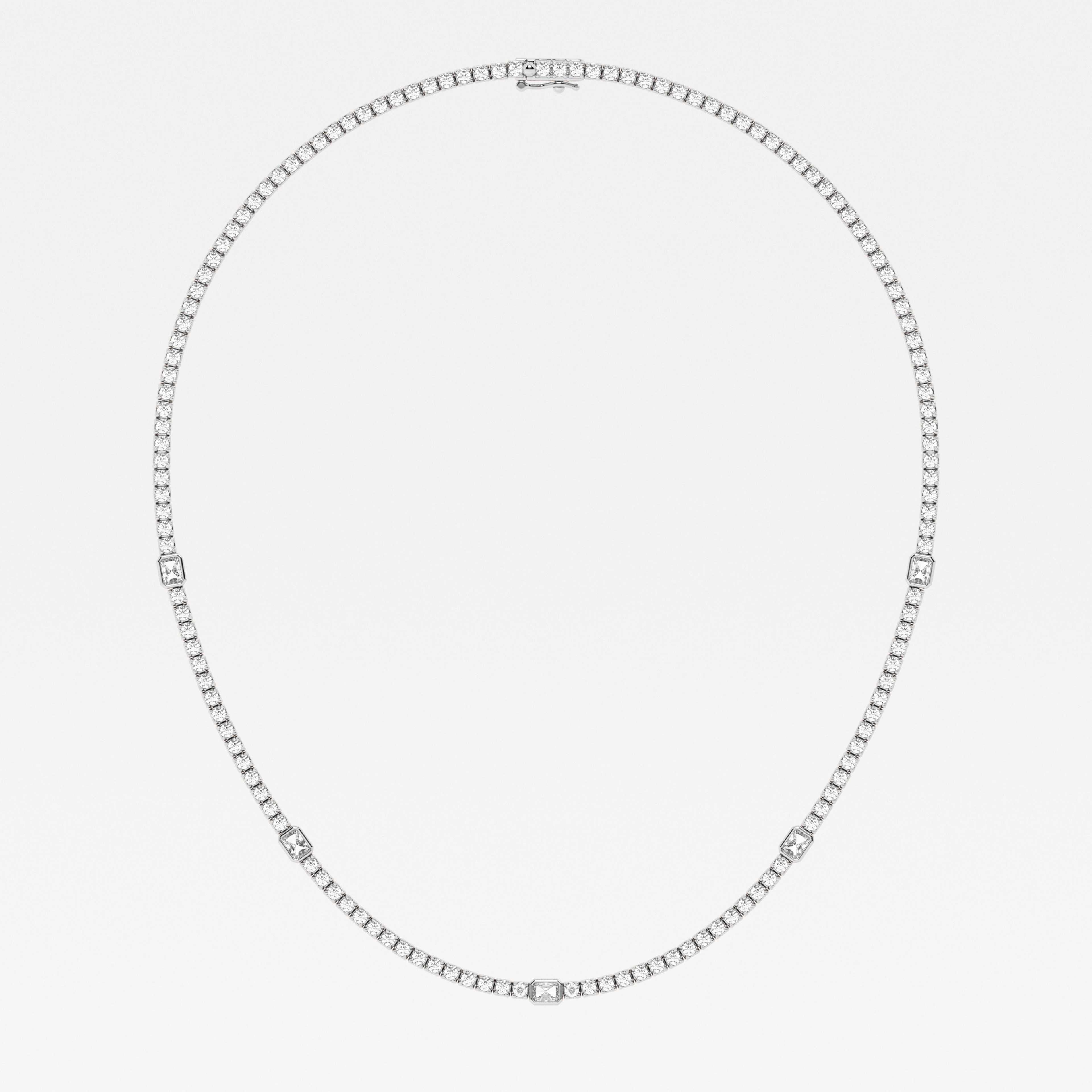 14kt White Gold/18kt White Gold/Platinum/round/radiant/side