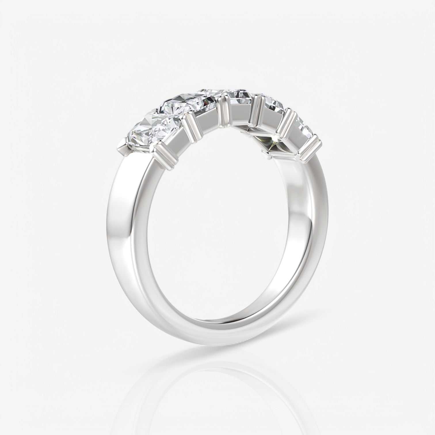 14kt white gold/18kt white gold/platinum/1.50/side