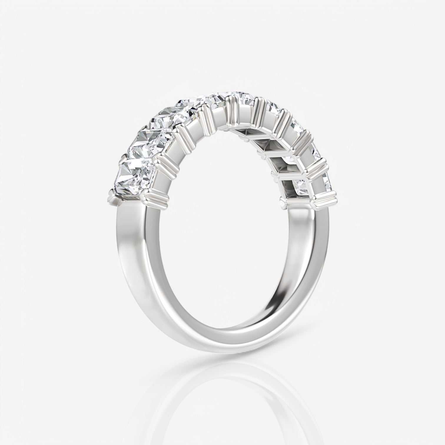 14kt white gold/18kt white gold/platinum/1.50/side