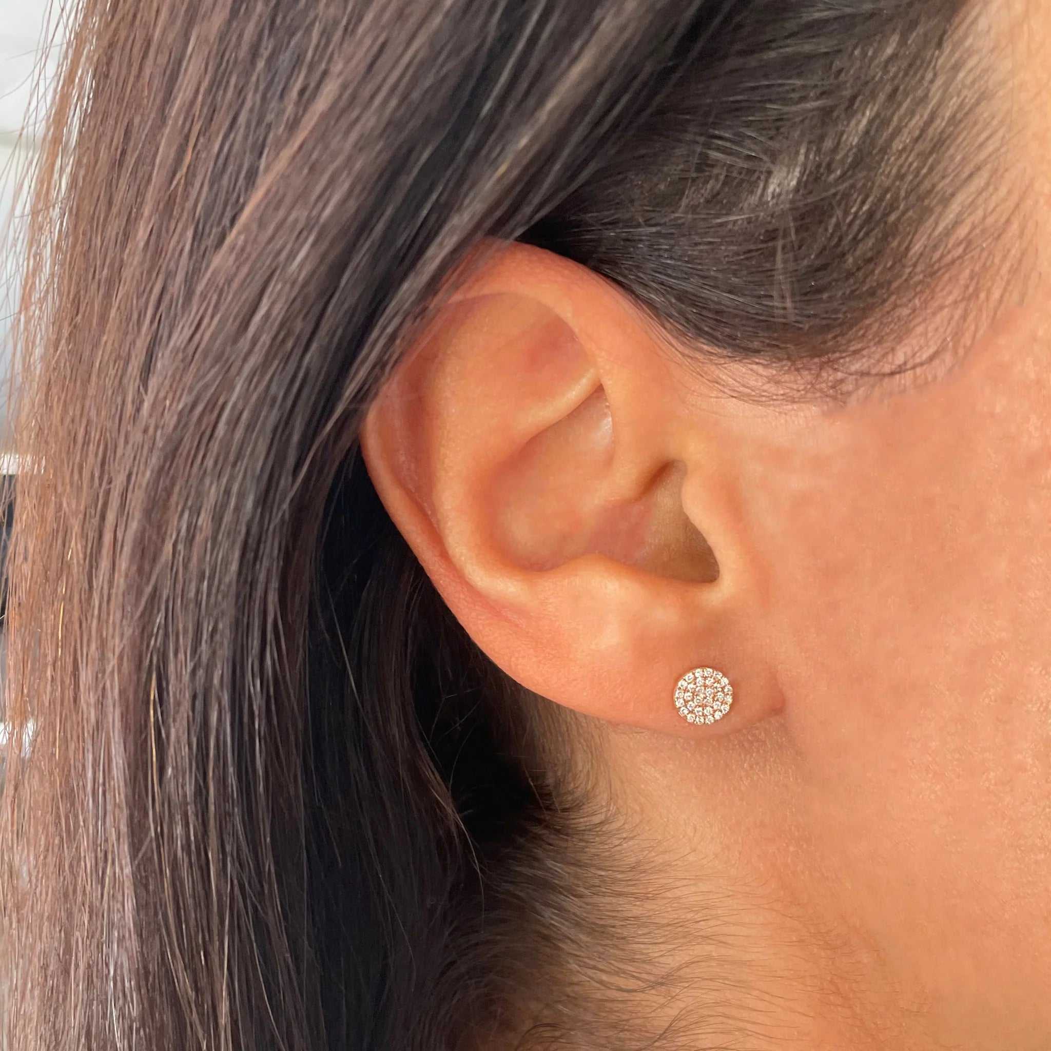 14kt white gold/14kt yellow gold/14kt rose gold/on model