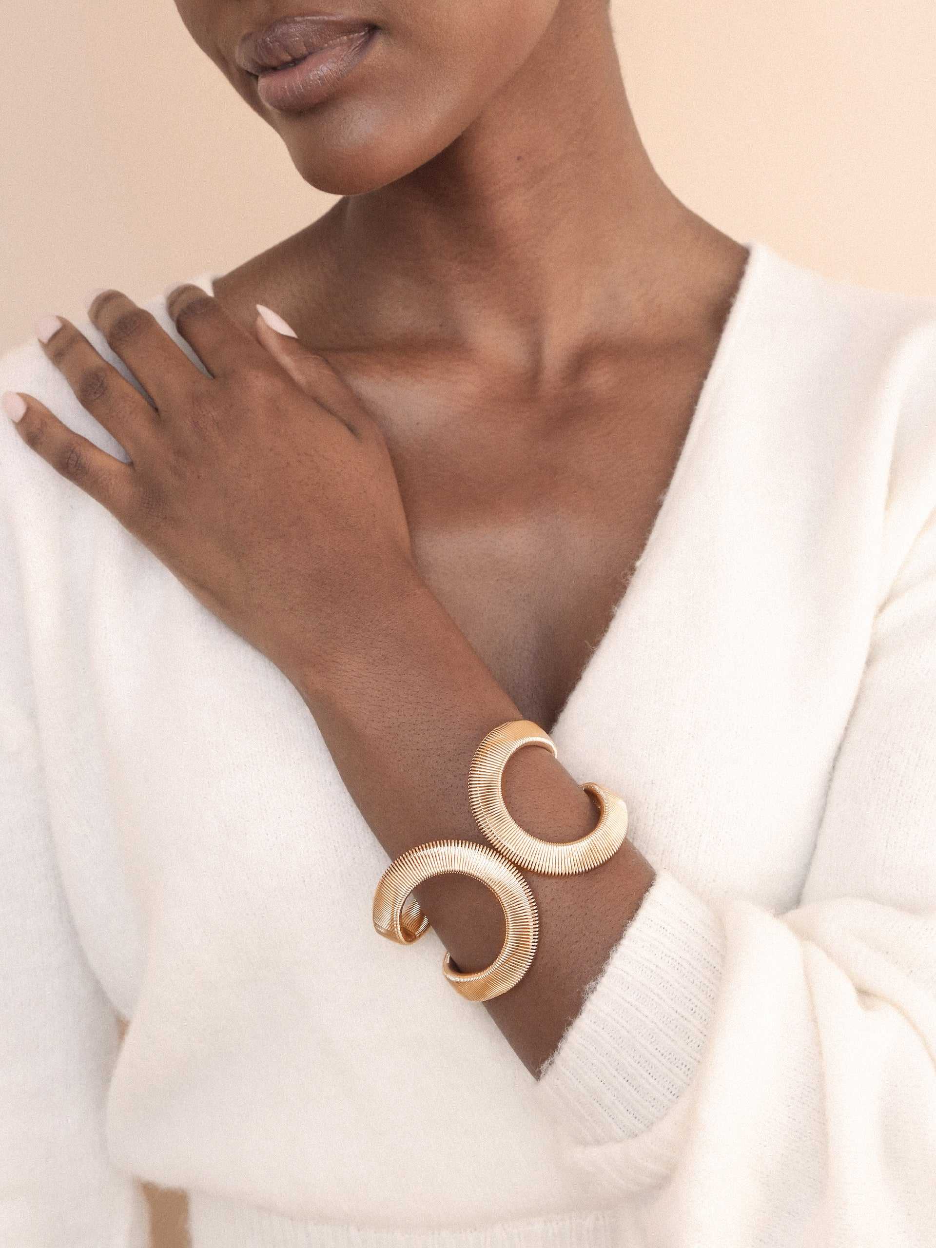 18kt Gold Plated/side