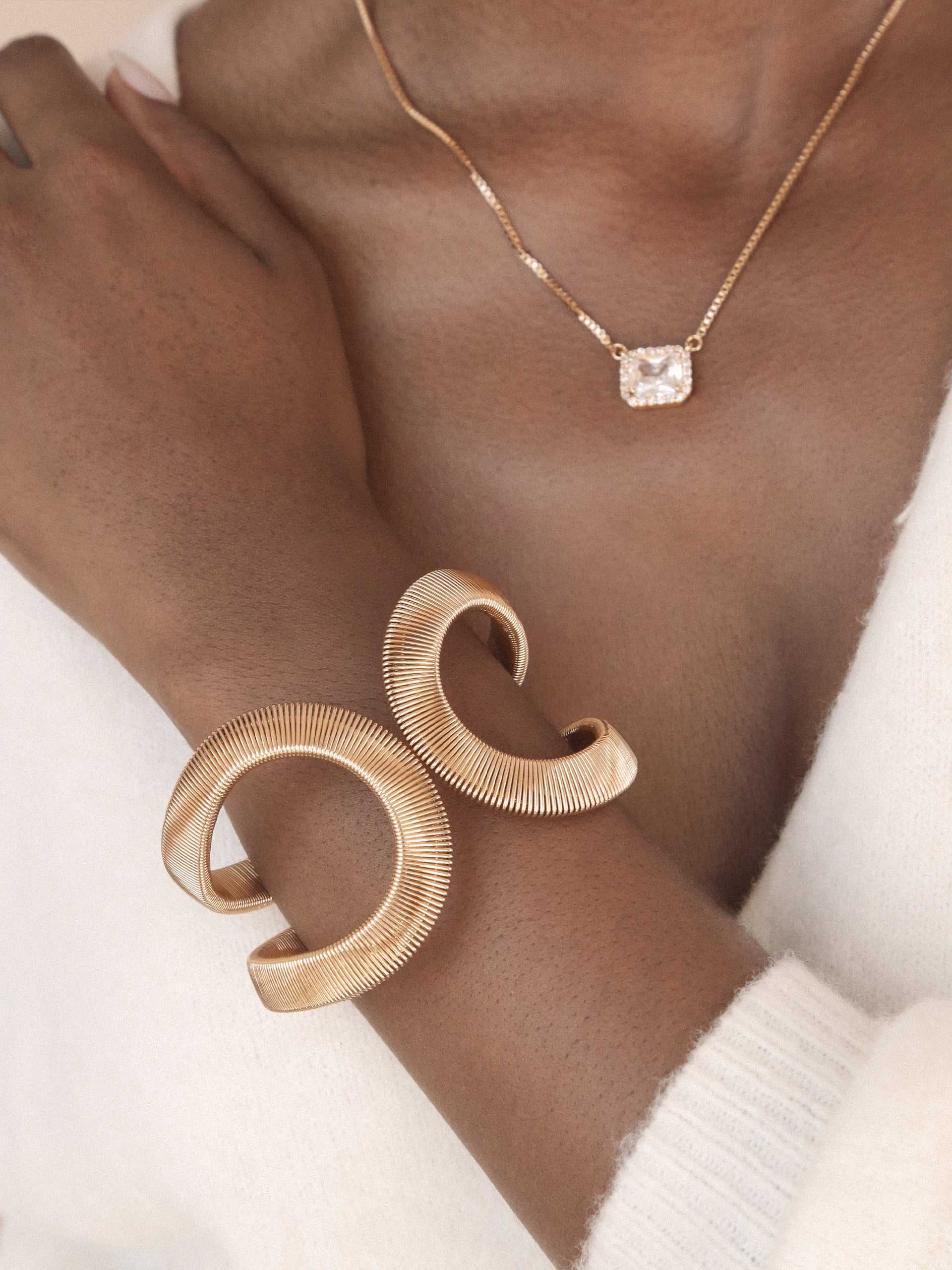 18kt Gold Plated/perspective