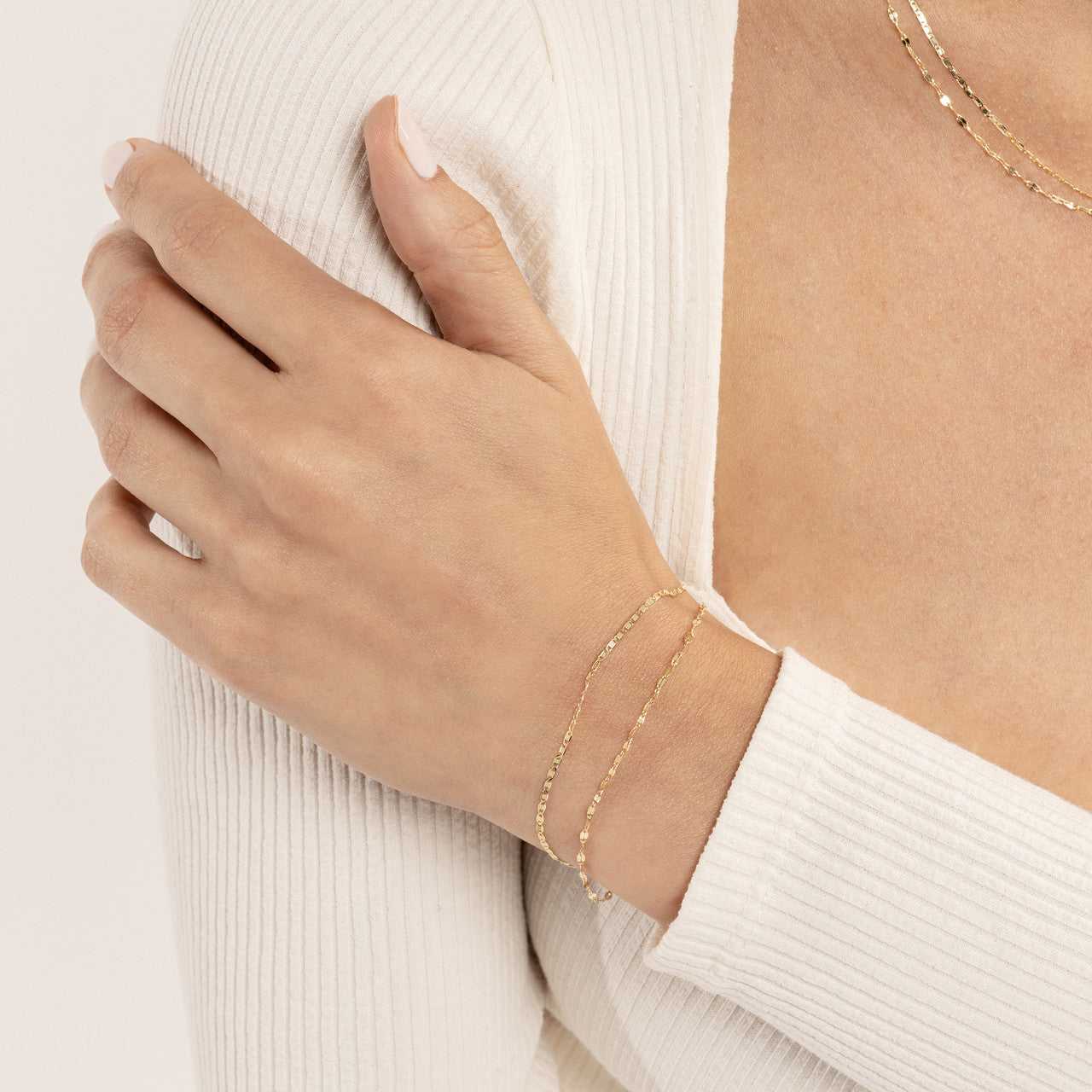 14kt yellow gold/hover
