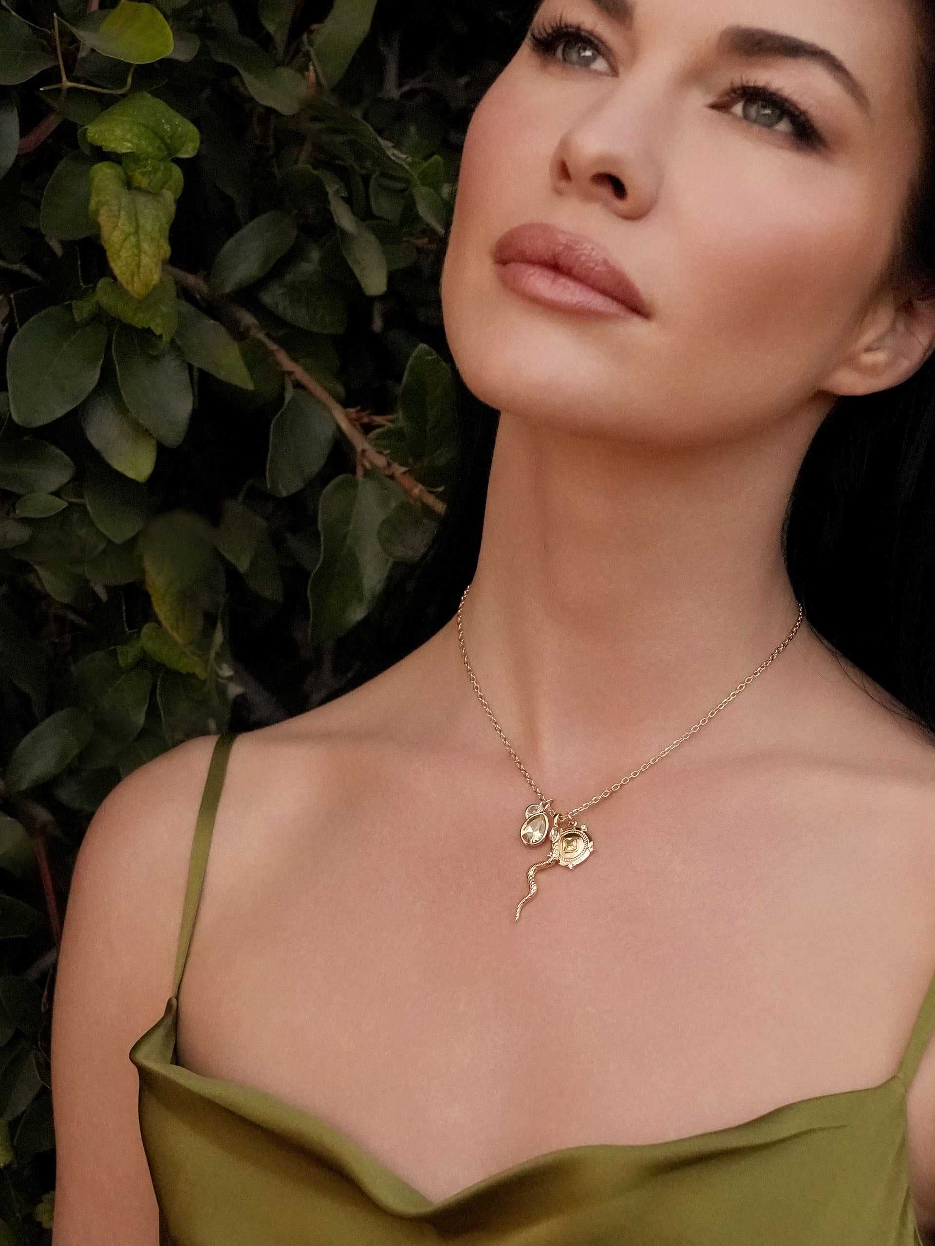18kt Gold Plated/side