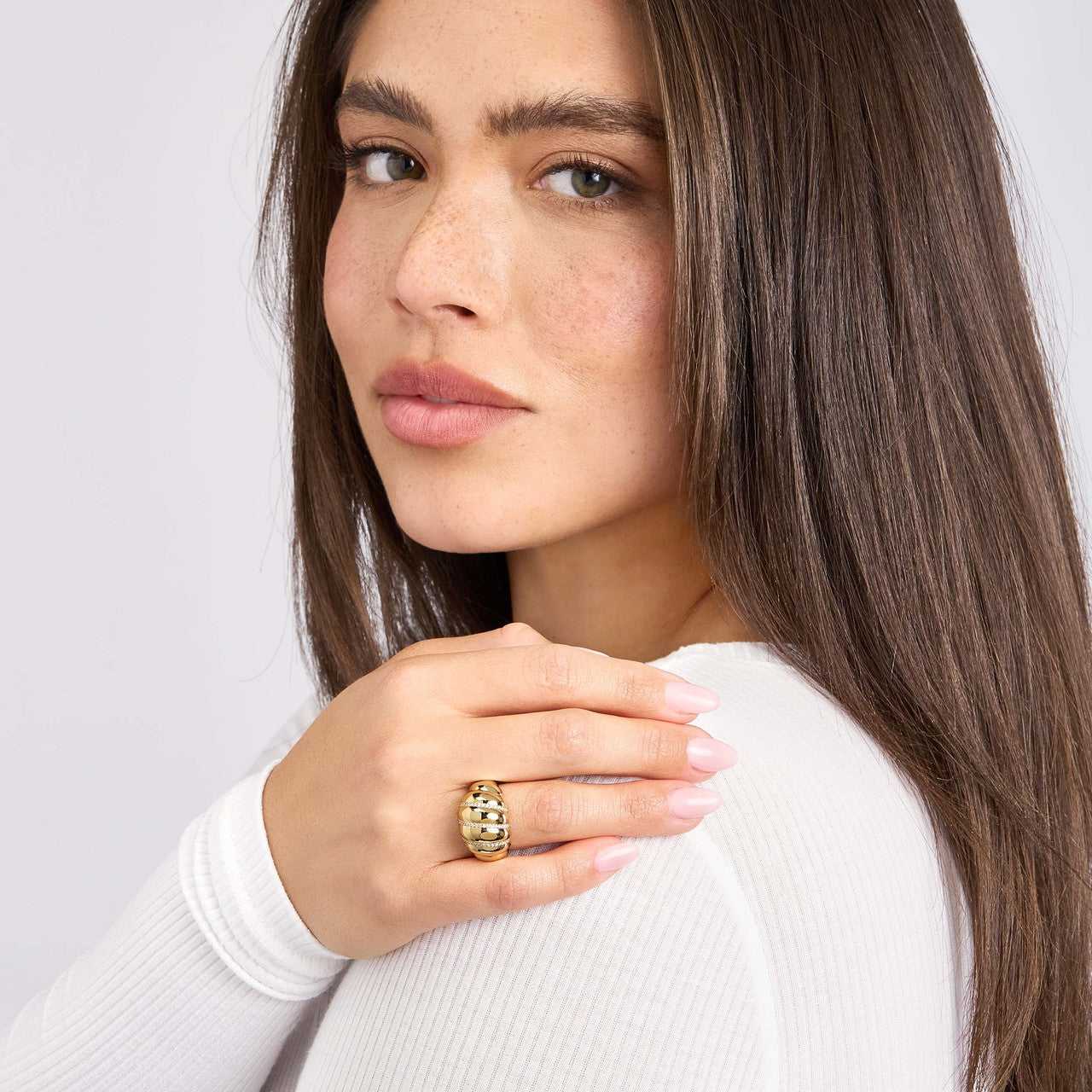 14kt yellow gold/hover