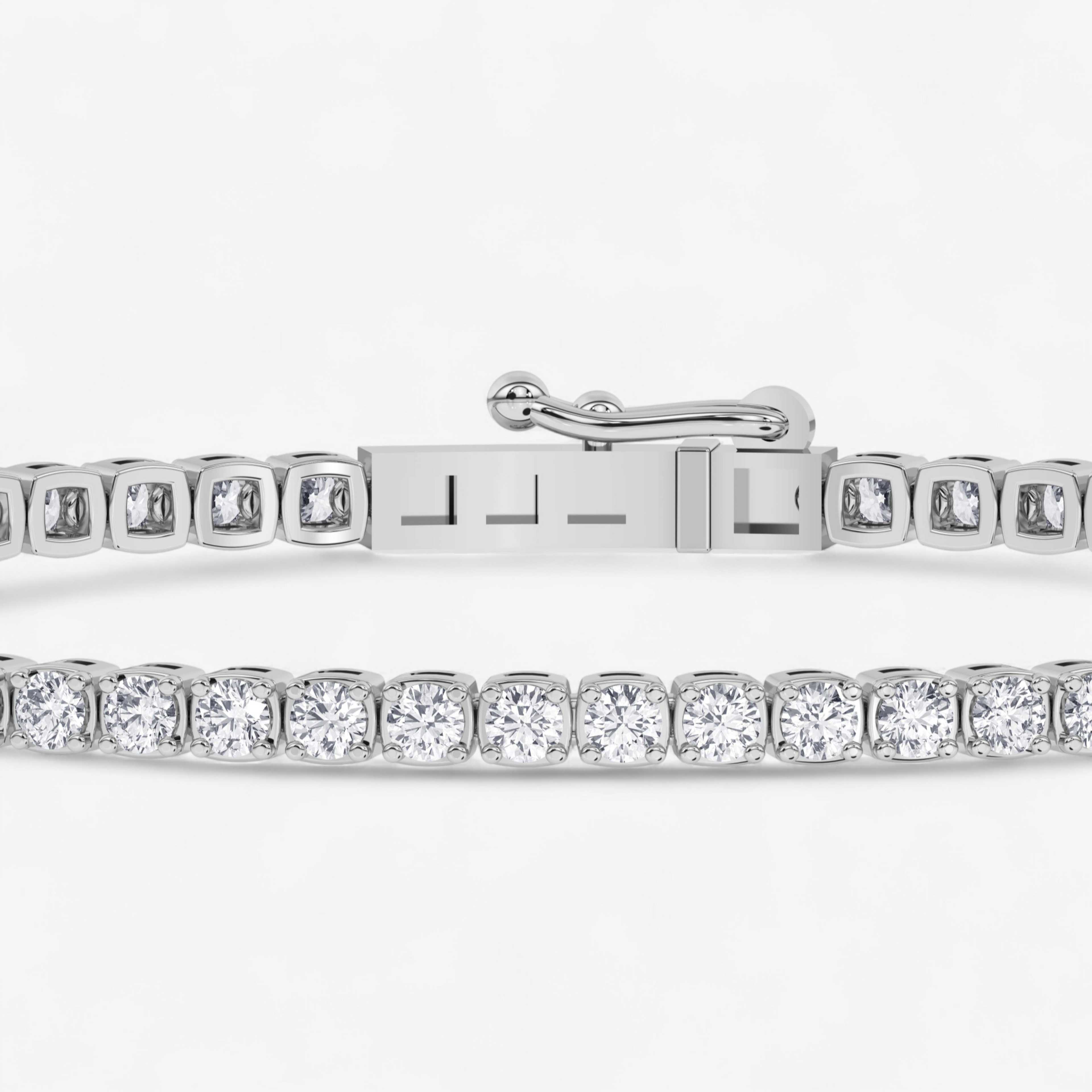 14kt white gold/3.00/front