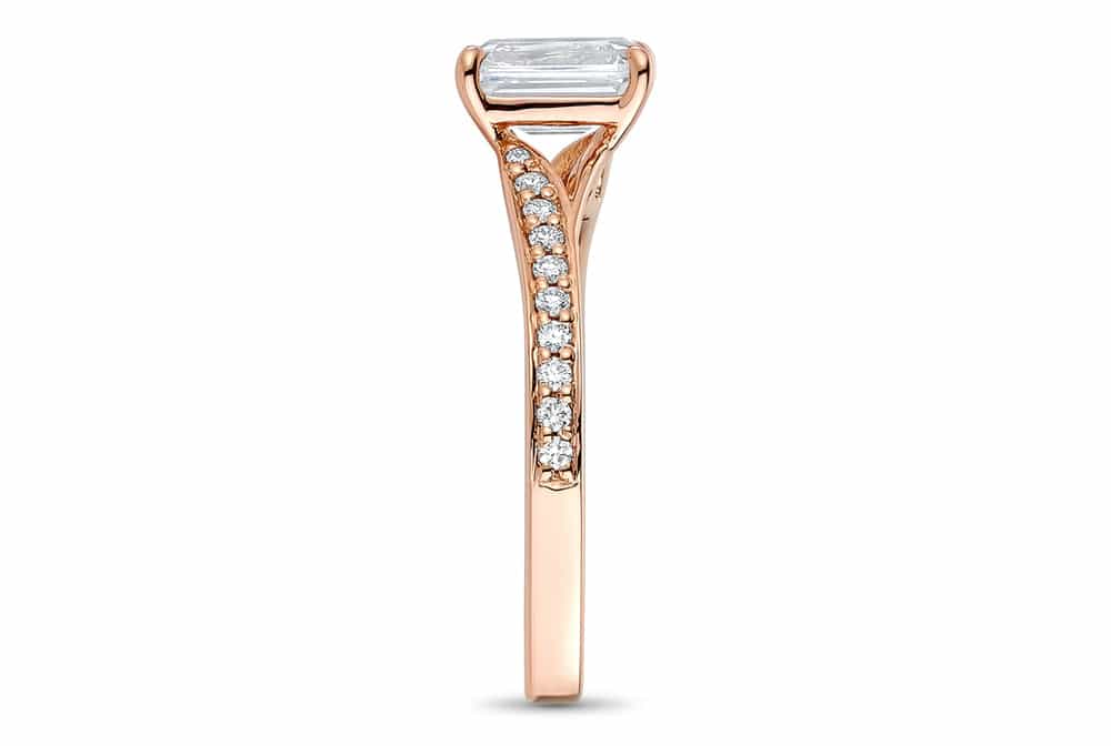18kt rose gold/emerald/side