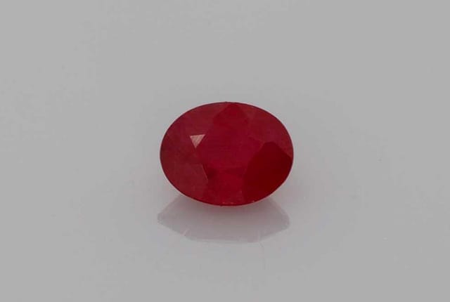 4x5mm Oval Ruby
