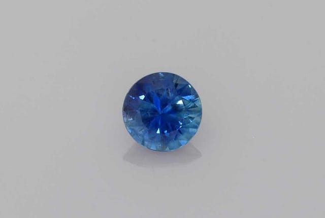 4x4mm Round Sapphire