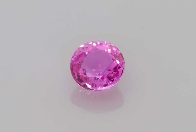 4x4mm Round Sapphire