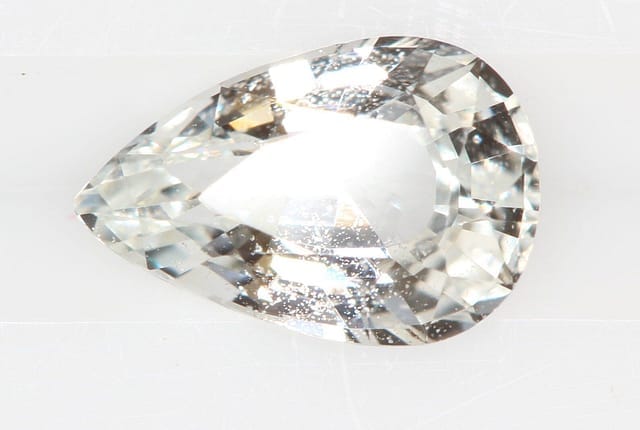 5x8mm Pear Sapphire