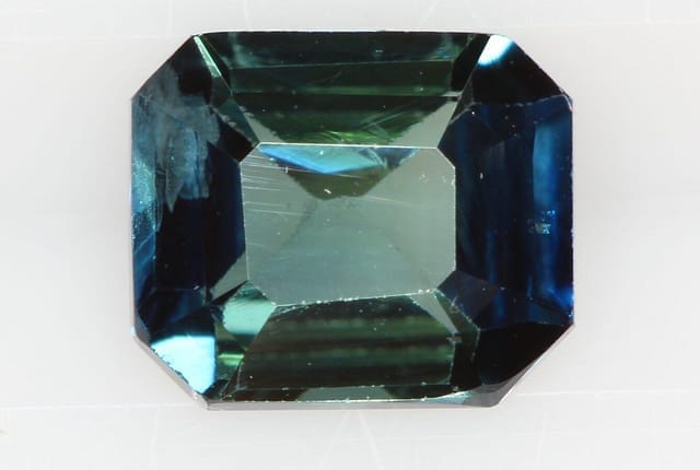 5x5mm Octagon Sapphire