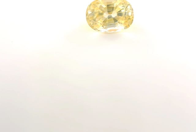 4x6mm Oval Sapphire Yellow Color EC Clarity Faceted Cut
