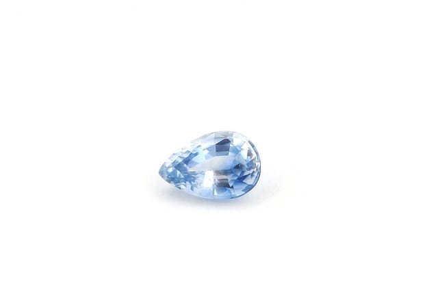 4x6mm Pear Sapphire
