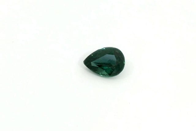 5x7mm Pear Sapphire