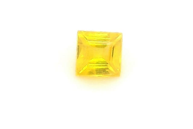 3x3mm Radiant Sapphire