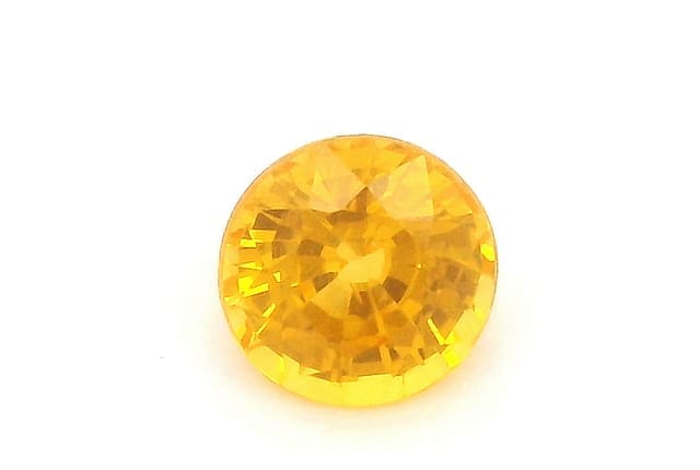 4x4mm Round Sapphire Yellow Color EC Clarity Faceted Cut
