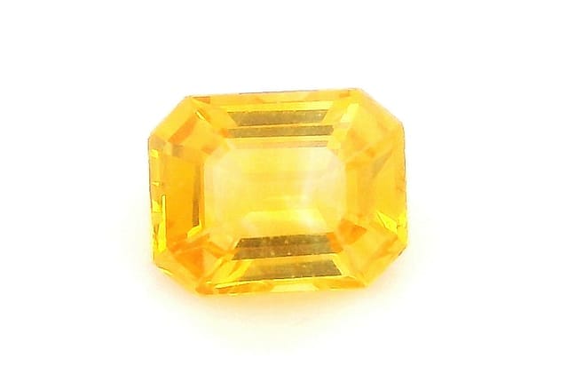 4x5mm Emerald Sapphire Yellow Color SI Clarity Faceted Cut