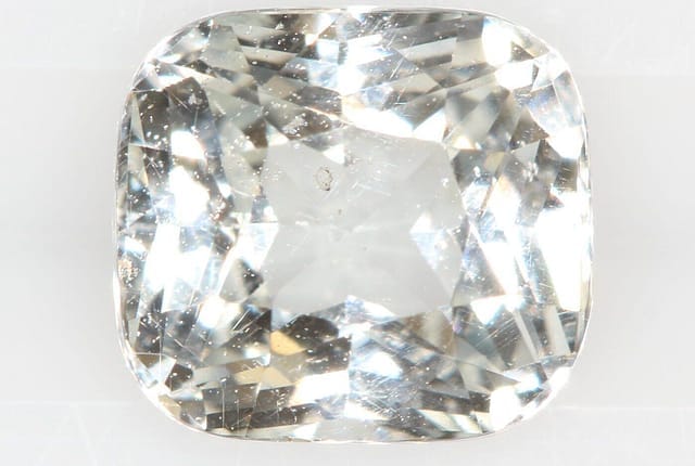 6x6mm Cushion Sapphire