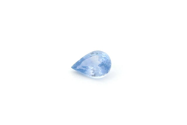 4x6mm Pear Sapphire