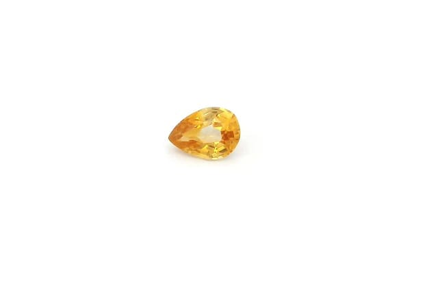 3x4mm Pear Sapphire