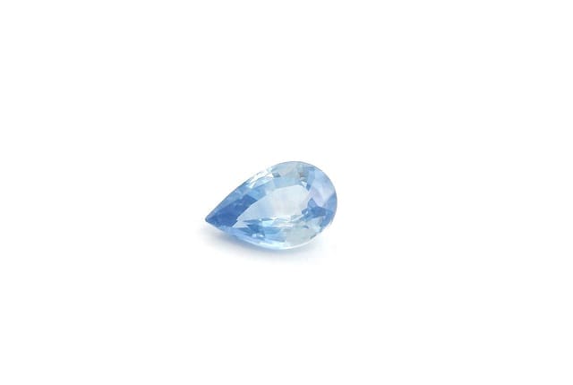 4x6mm Pear Sapphire