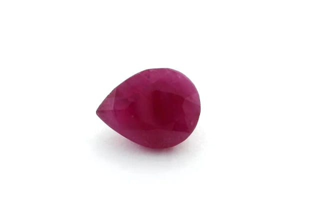 7x9mm Pear Ruby