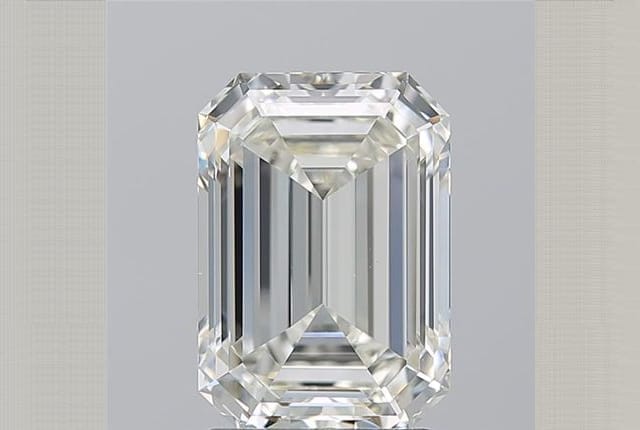 2.62 Carat Emerald Diamond