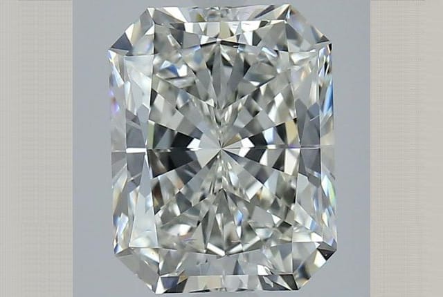 4.01 Carat Radiant Diamond