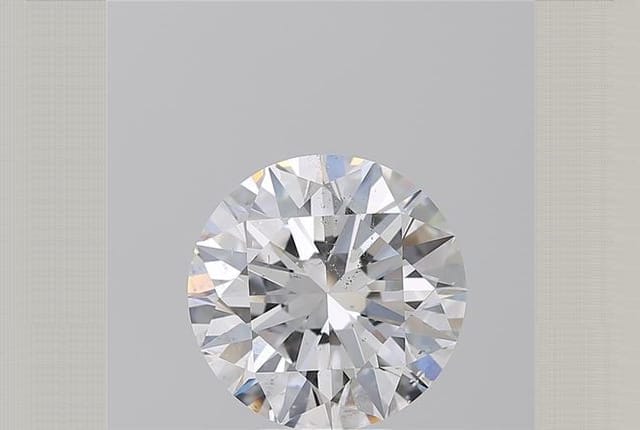 5.01 Carat Round Diamond
