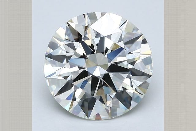 5.01 Carat Round Diamond
