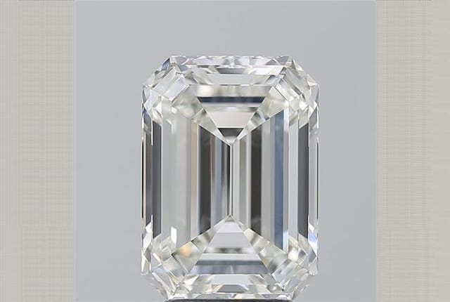 4.05 Carat Emerald Diamond