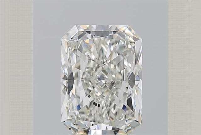 3.01 Carat Radiant Diamond