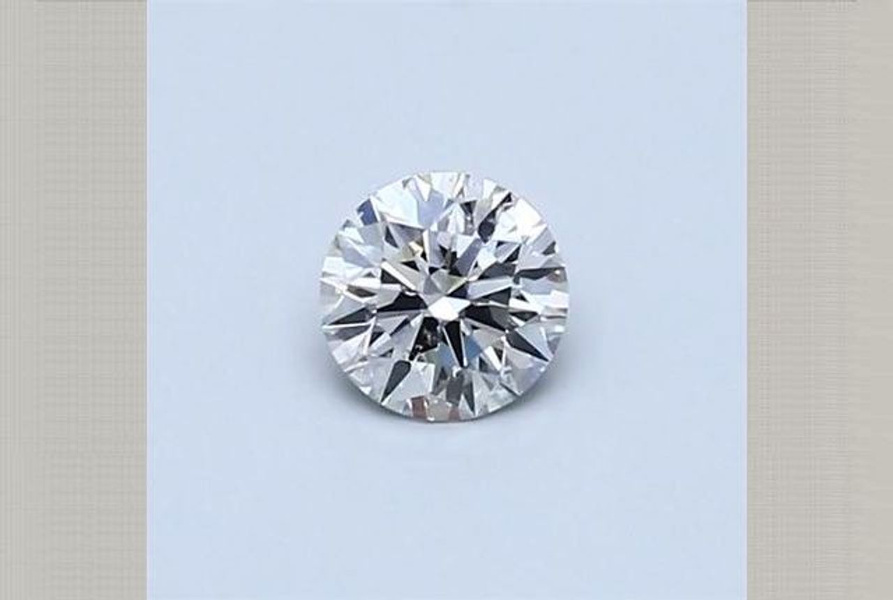 0.32 Carat Round Diamond