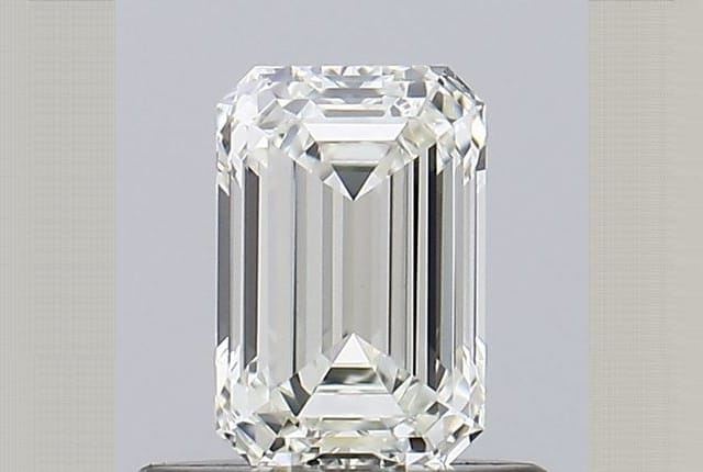 0.45 Carat Emerald Diamond