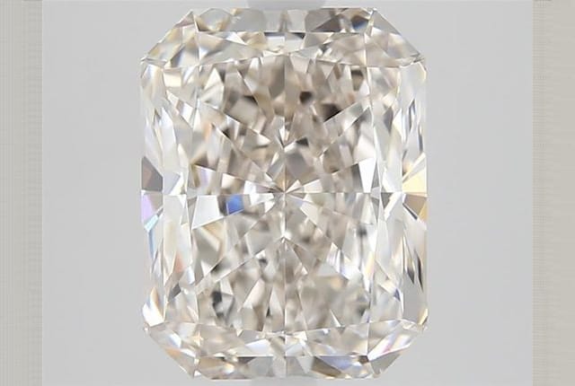 2.50 Carat Radiant Diamond