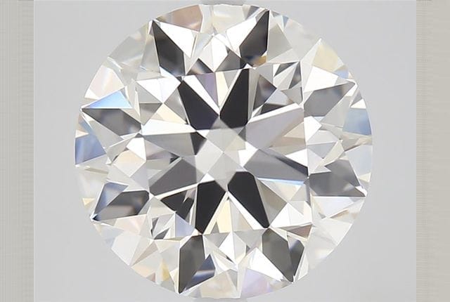 3.81 Carat Round Diamond