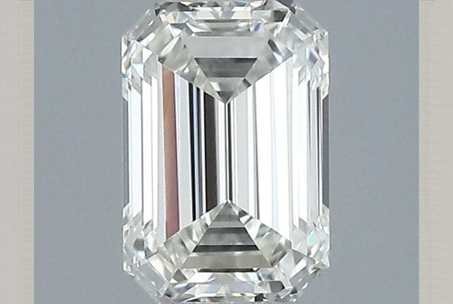 0.30 Carat Emerald Diamond