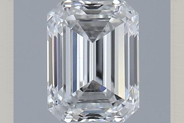 0.30 Carat Emerald Diamond