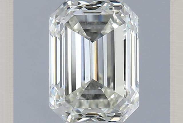 0.90 Carat Emerald Diamond