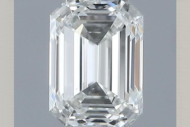 0.30 Carat Emerald Diamond