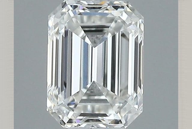 0.30 Carat Emerald Diamond