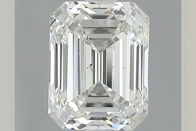 0.91 Carat Emerald Diamond