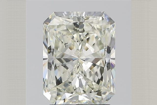 2.50 Carat Radiant Diamond
