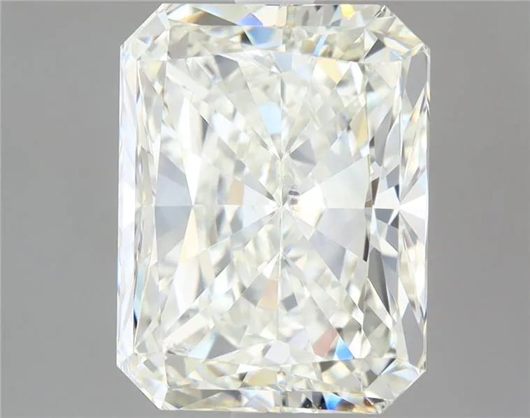3.01 Carat Radiant Diamond