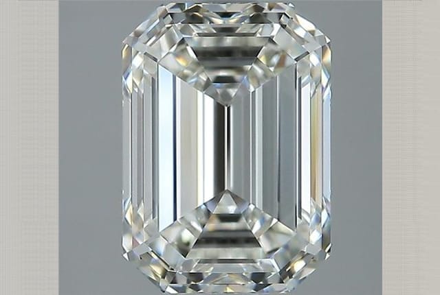 3.04 Carat Emerald Diamond