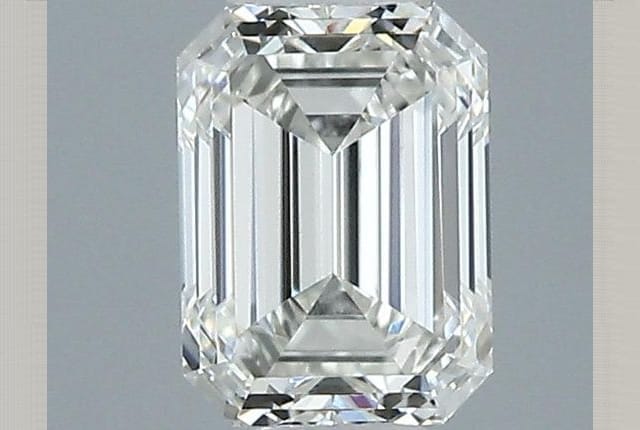 0.30 Carat Emerald Diamond